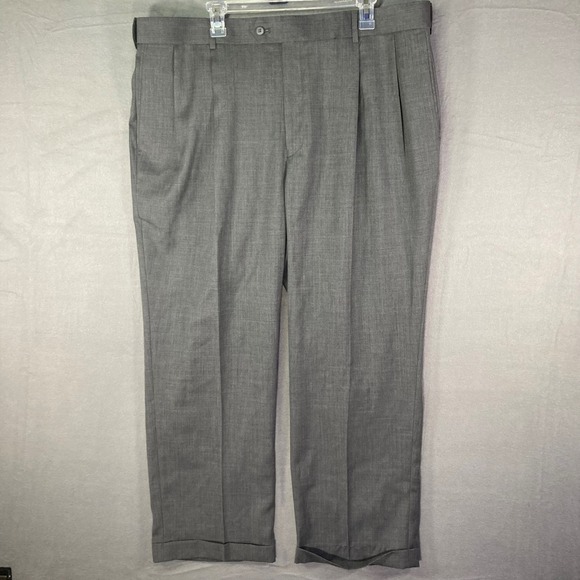 Stafford Mens Gray Pleated Wool Blend Dress Pants Size 44x30 - Picture 1 of 7